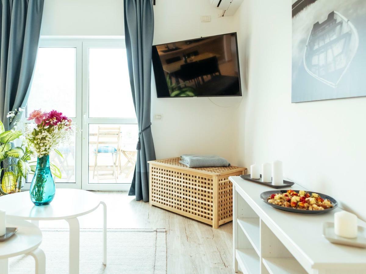 Bright And Spacious Central Apartment- Piata Amzei بوخارست المظهر الخارجي الصورة