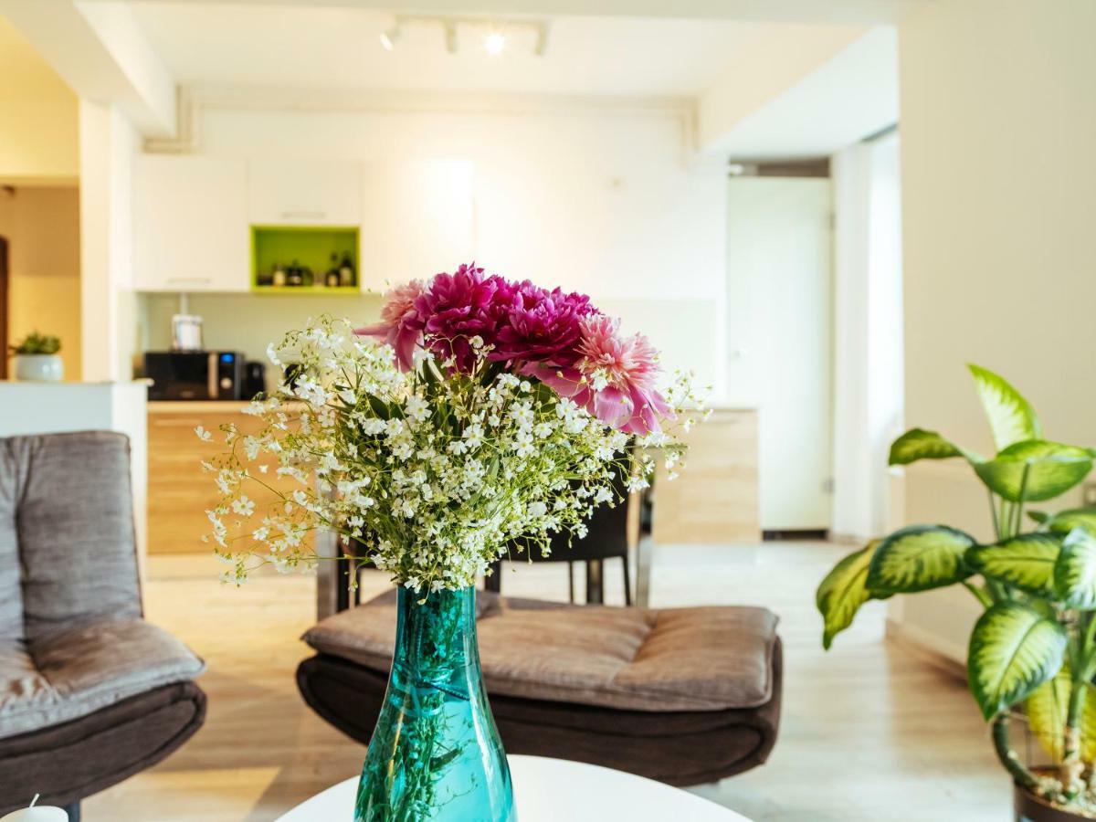 Bright And Spacious Central Apartment- Piata Amzei بوخارست المظهر الخارجي الصورة