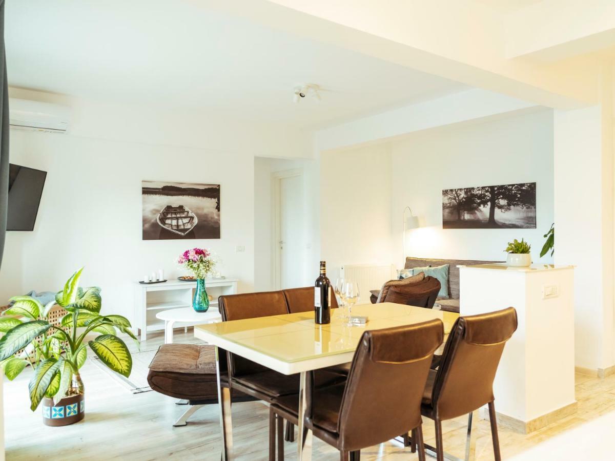 Bright And Spacious Central Apartment- Piata Amzei بوخارست المظهر الخارجي الصورة